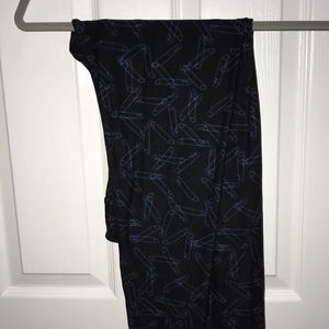 3/$25 LuLaRoe Safety Pin 🧷 Leggings TC